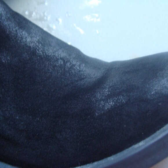 Emanuele Crasto ITALY Women's Black Suede Round Toe Chelsea Boots, EURO 39 M - Picture 6 of 16